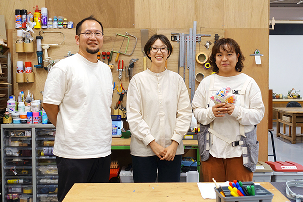 左から浜元氣さん、浜泰子さん、中澤美咲さん。