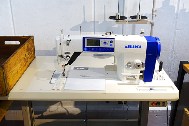 工業用ミシン　JUKI「DDL-8000AS」